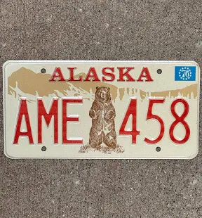 1976 Alaska standing bear license plate