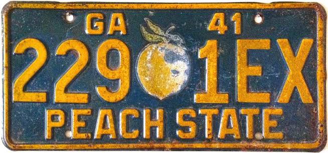 1941 Georgia reflectorized license plate, yellow characters on blue