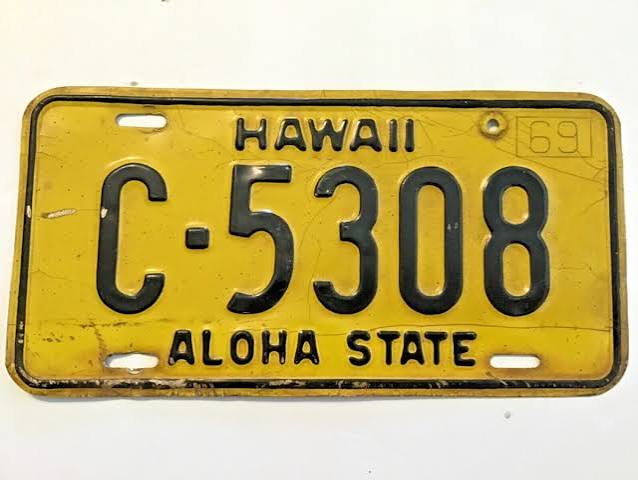 1969 yellow Aloha State plate