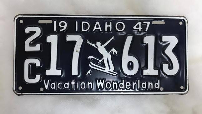 1947 Idaho Vacation Wonderland license plate featuring a skier graphic